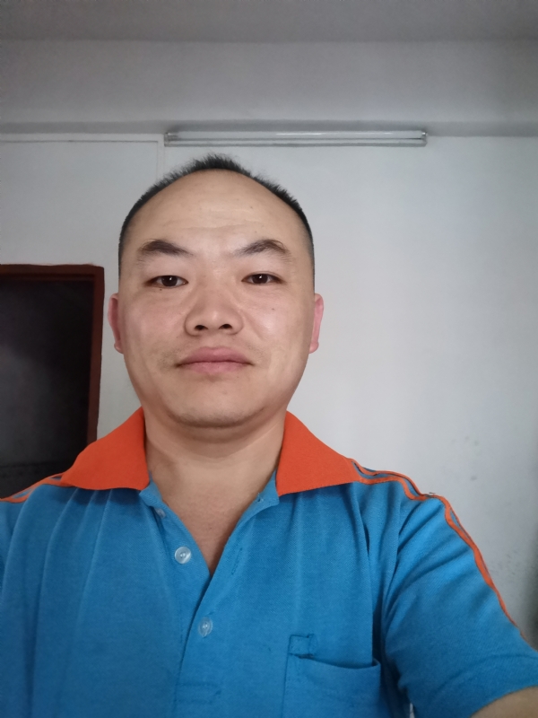 与子携老的第六张照片--百色相亲服务中心