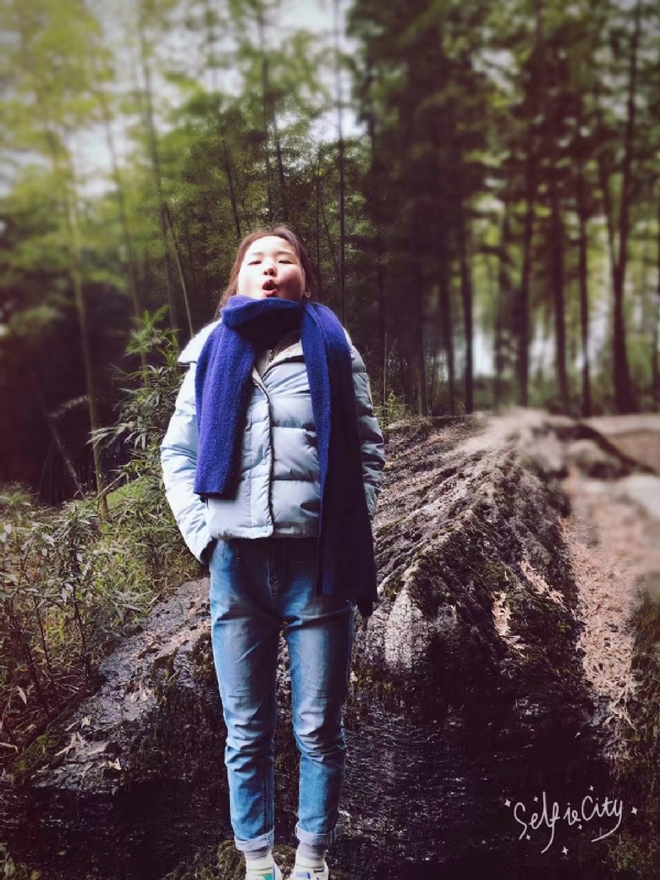 敢爱敢恨的第一张照片--百色相亲服务中心