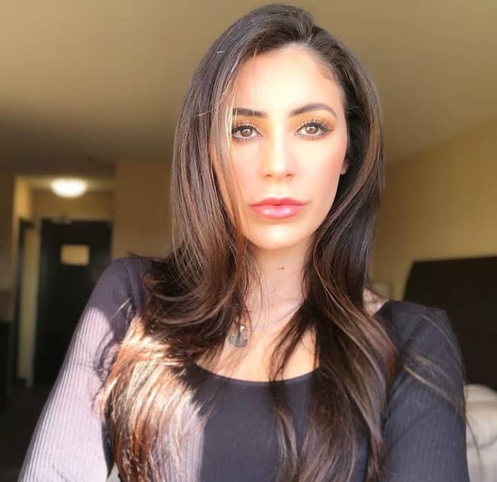 LisaDennis的第一张照片--百色相亲服务中心