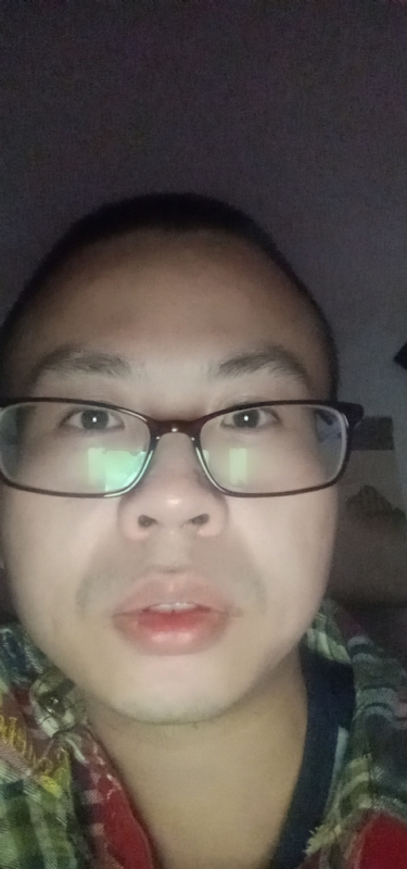 陈伟聪的第一张照片--百色相亲服务中心