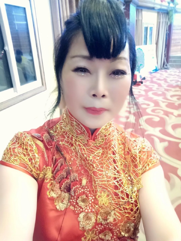 冰雪的第一张照片--百色相亲服务中心