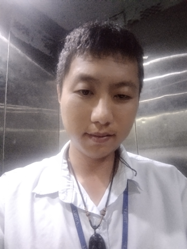 黄伟杰的第一张照片--百色相亲服务中心