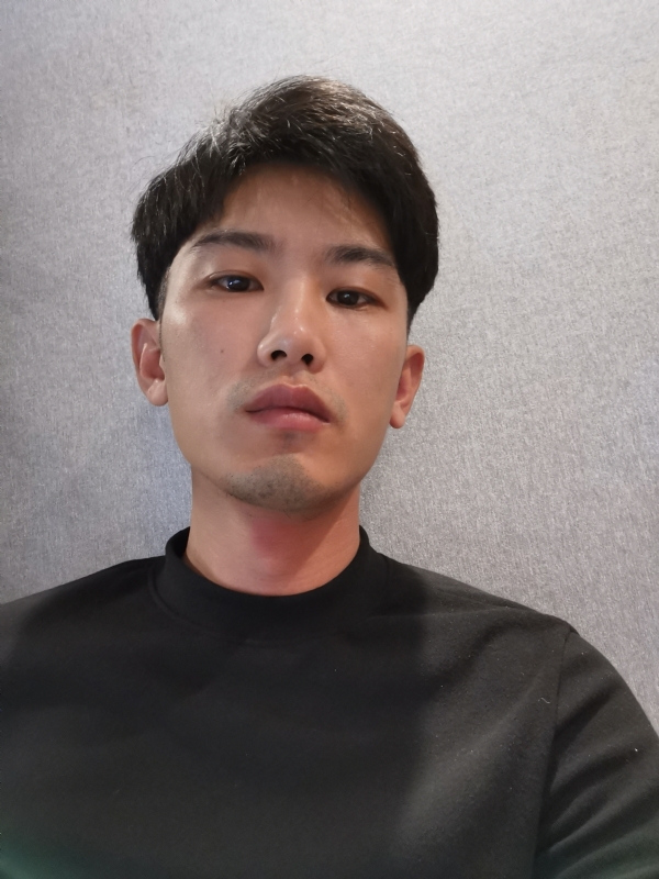 十三的第一张照片--百色相亲服务中心