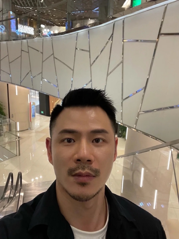 陈的第一张照片--百色相亲服务中心