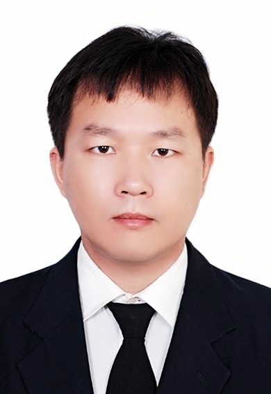 草帽借箭的第一张照片--百色相亲服务中心