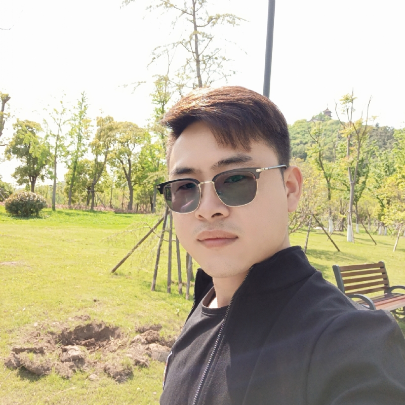 不是因为老了的第一张照片--百色相亲服务中心