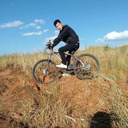 南辞的第一张照片--百色相亲服务中心