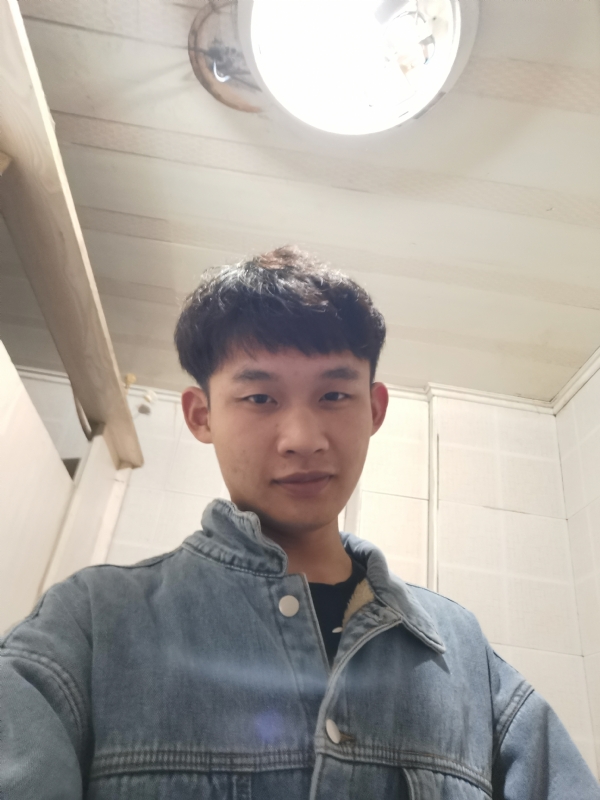 盛夏的第一张照片--百色相亲服务中心