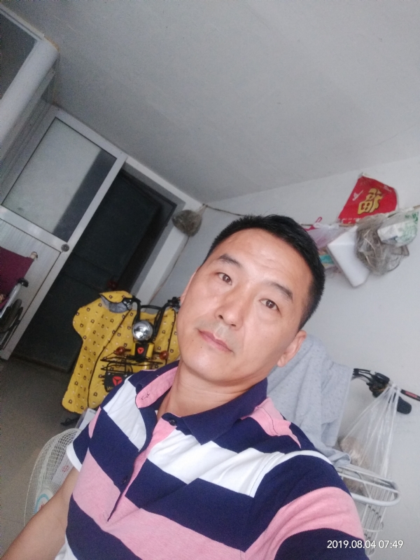 啊豹的第一张照片--百色相亲服务中心