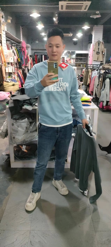 快乐永恒的第一张照片--百色相亲服务中心