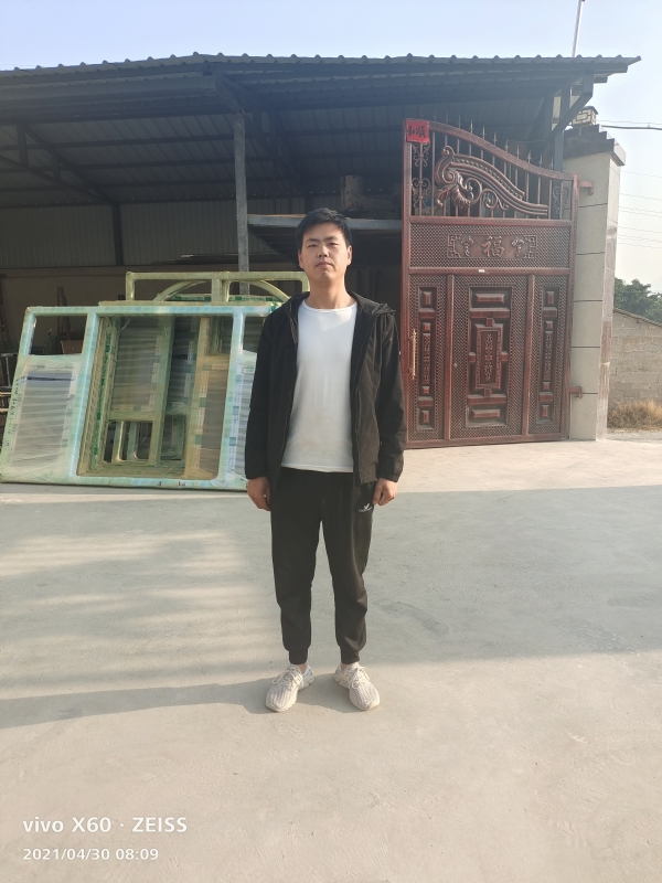 寂寞沙洲冷的第一张照片--百色相亲服务中心