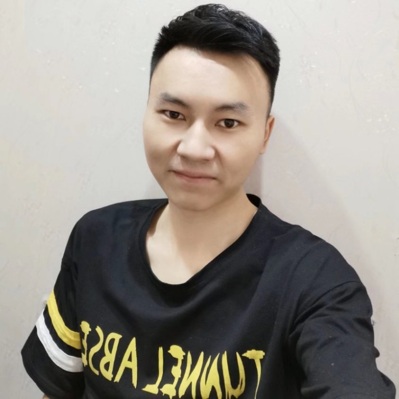 大男孩的第一张照片--百色相亲服务中心