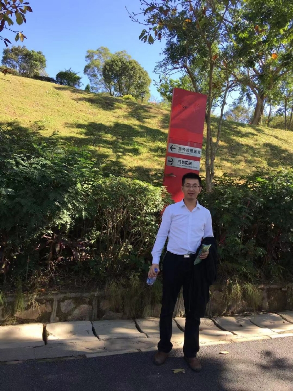 zw的第一张照片--百色相亲服务中心