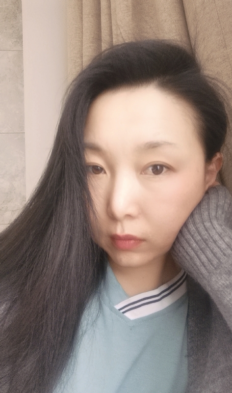 空谷幽兰的第一张照片--百色相亲服务中心