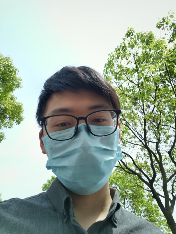 情何丶以堪的第一张照片--百色相亲服务中心