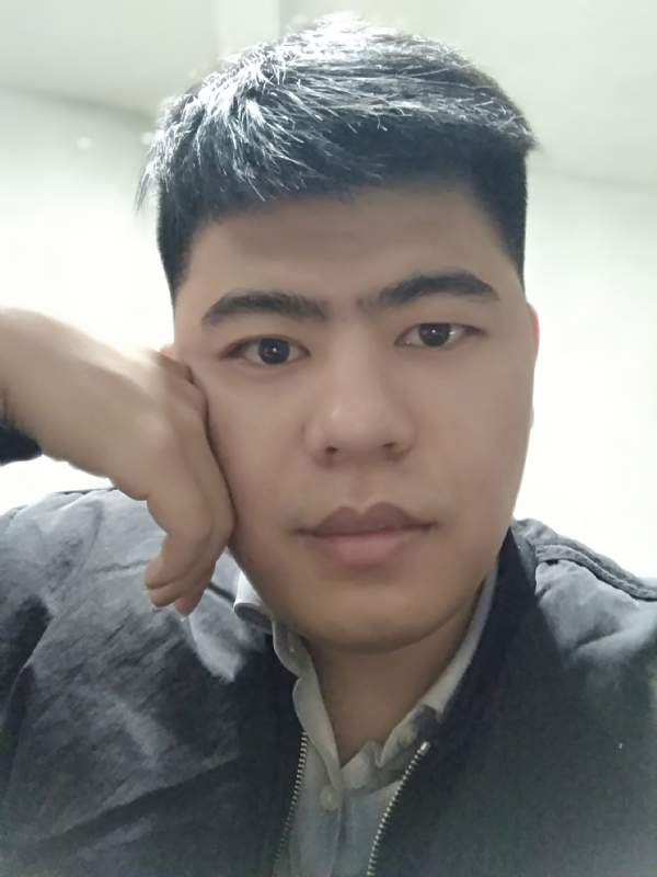 爱笑的人的第一张照片--百色相亲服务中心