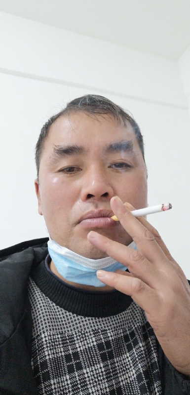 龙心的第一张照片--百色相亲服务中心