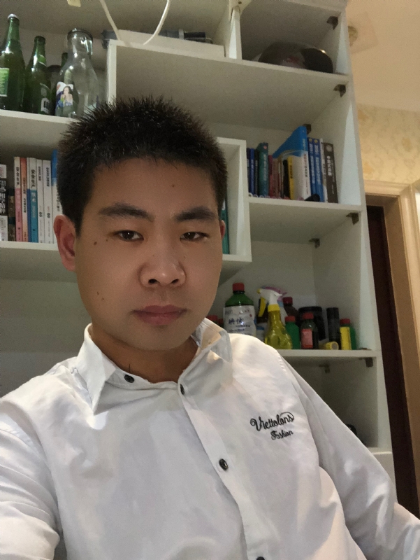 取经年的第二张照片--百色相亲服务中心