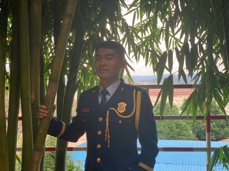 橘生淮南的第一张照片--百色相亲服务中心