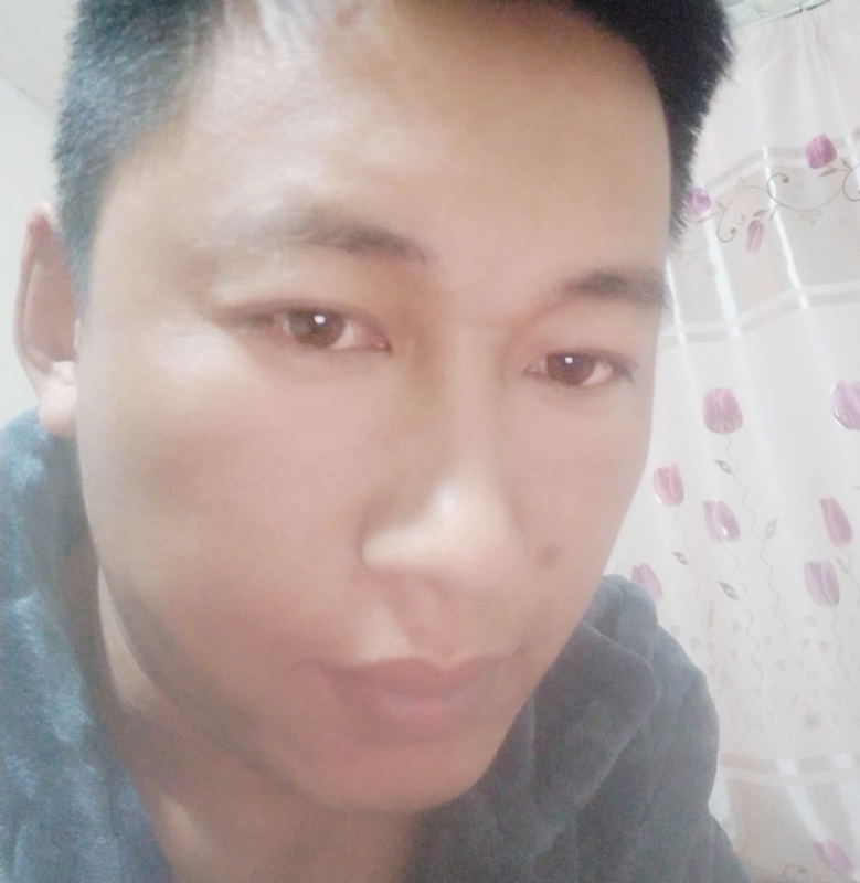 龙玉石缘的第一张照片--百色相亲服务中心