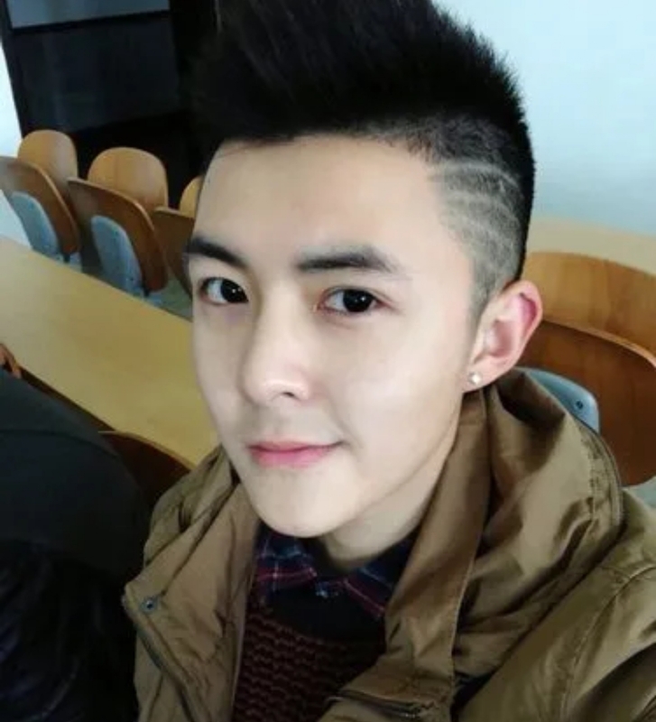 lett的第一张照片--百色相亲服务中心