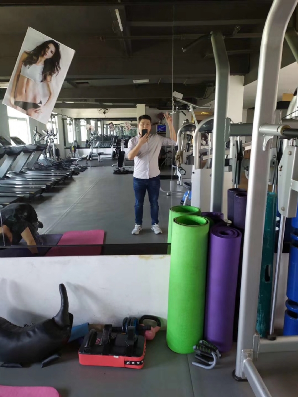 年轻有为健哥的第一张照片--百色相亲服务中心