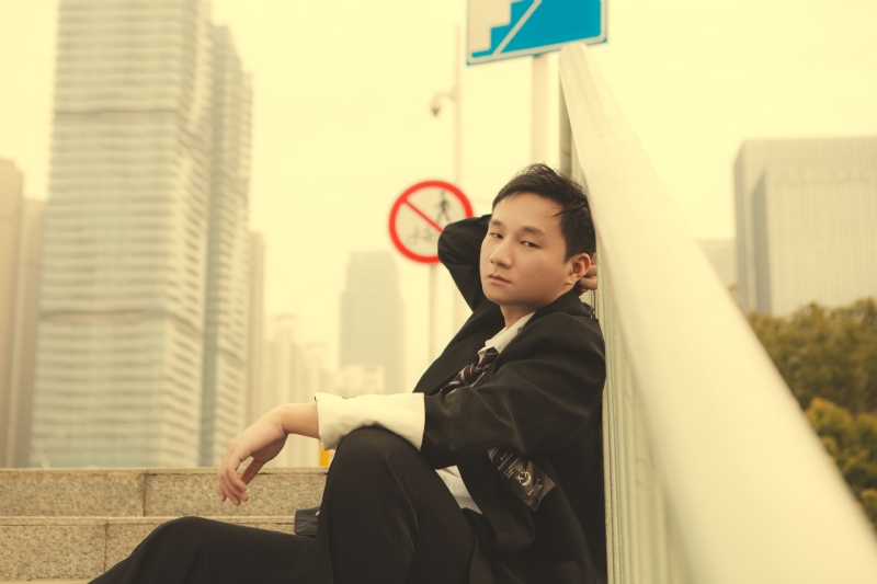 不负韶华的第一张照片--百色相亲服务中心