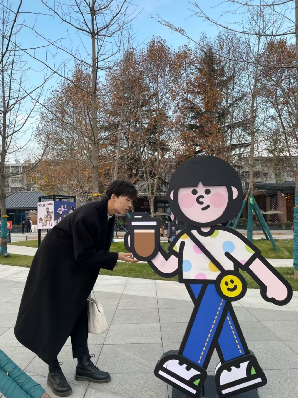 啊哈的第一张照片--百色相亲服务中心