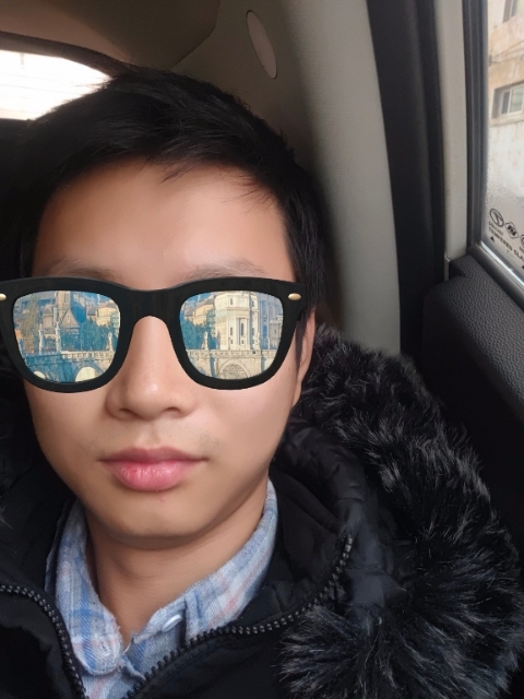 请问揉揉头的第一张照片--百色相亲服务中心