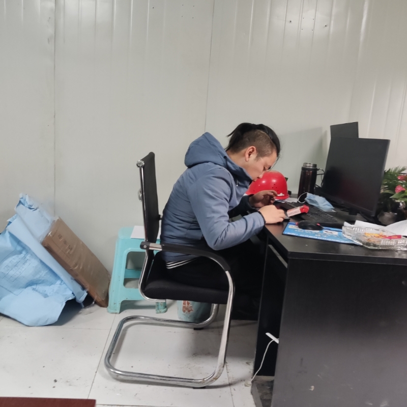 太空舱的第一张照片--百色相亲服务中心