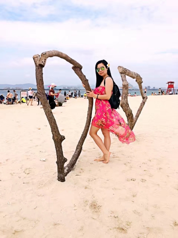 Carry的第二张照片--百色相亲服务中心