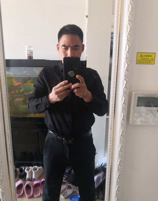 小猫咪的第一张照片--百色相亲服务中心