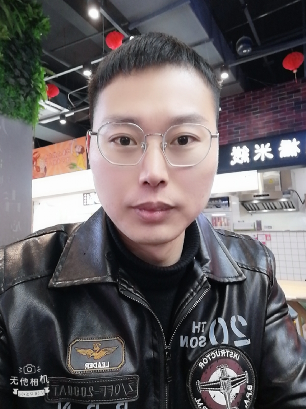 liuxiaocong的第一张照片--百色相亲服务中心