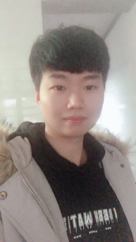 她的第一张照片--百色相亲服务中心