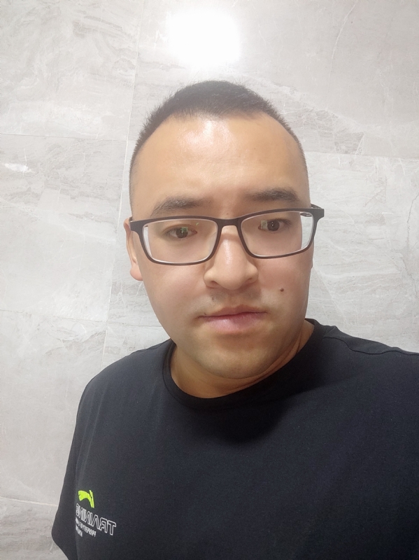 只愿得一人心的第三张照片--百色相亲服务中心