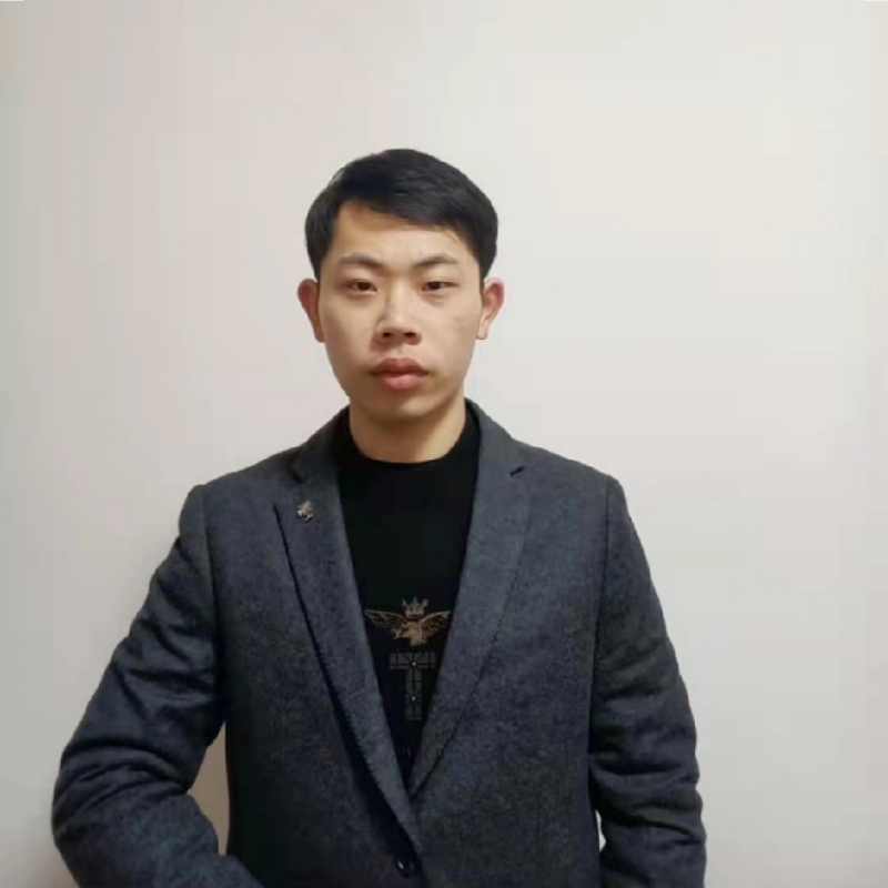 熊先生的第一张照片--百色相亲服务中心