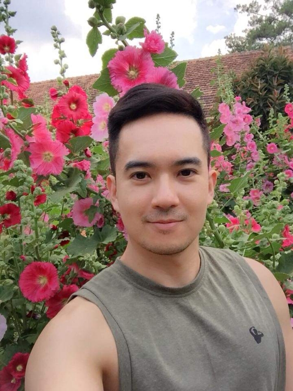 陈天麟的第一张照片--百色相亲服务中心