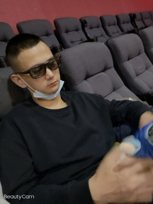 小五的第三张照片--百色相亲服务中心