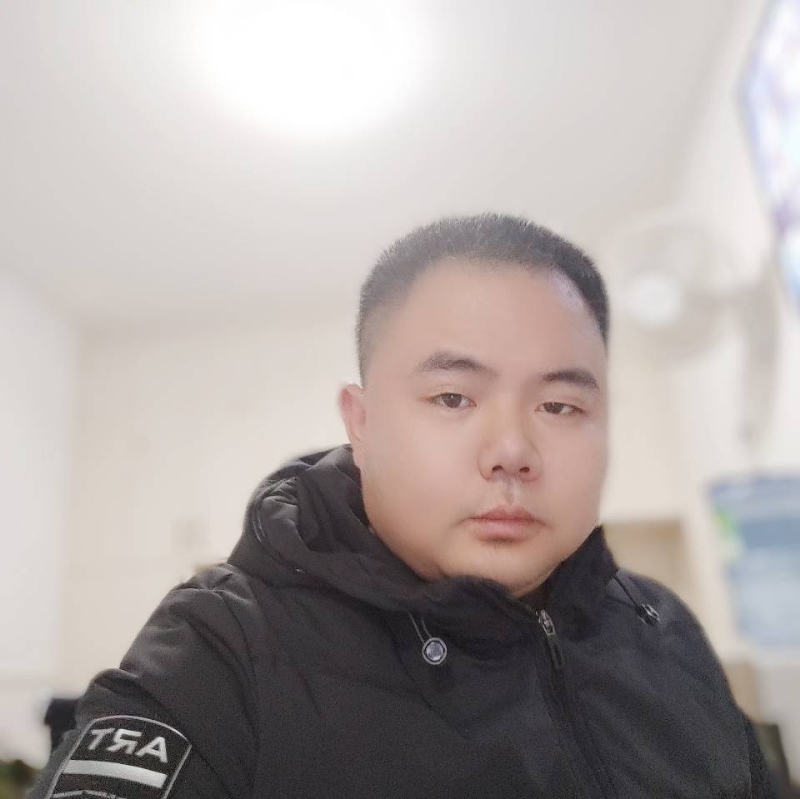 珍惜眼前人的第一张照片--百色相亲服务中心