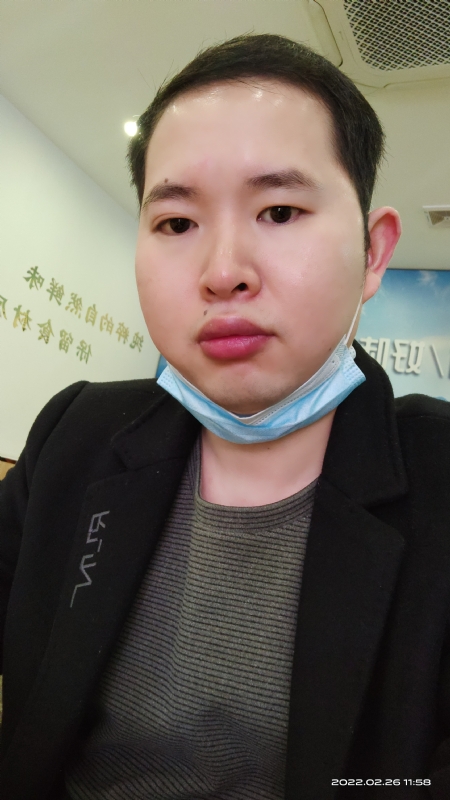 相遇的第一张照片--百色相亲服务中心