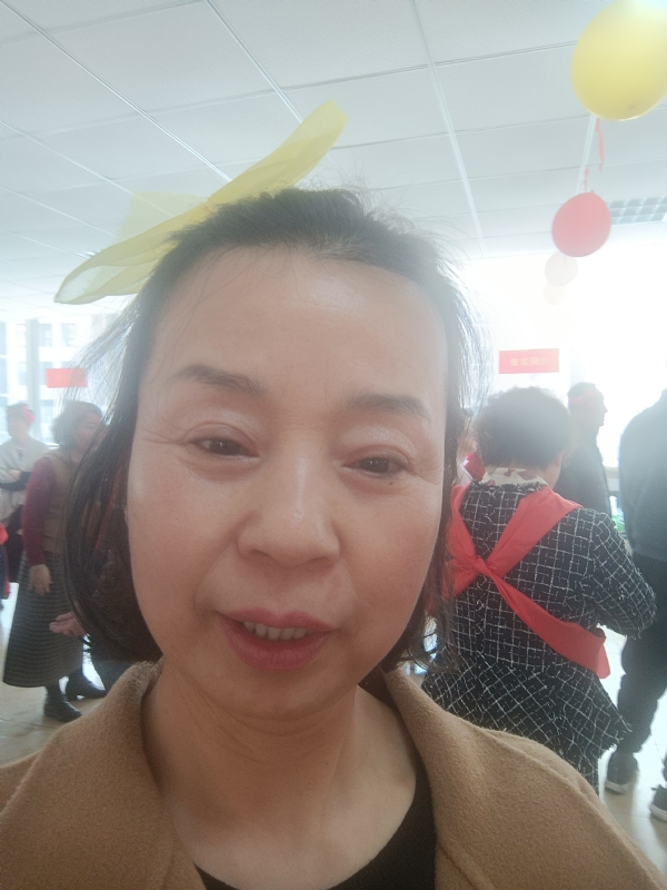 晨曦的第一张照片--百色相亲服务中心