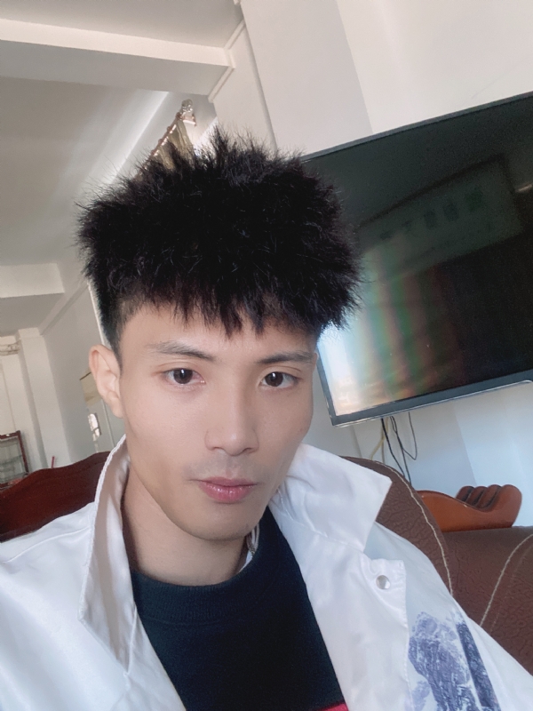 李邓平的第一张照片--百色相亲服务中心