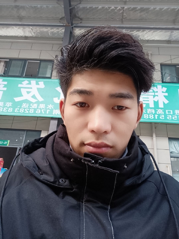 AA的第一张照片--百色相亲服务中心