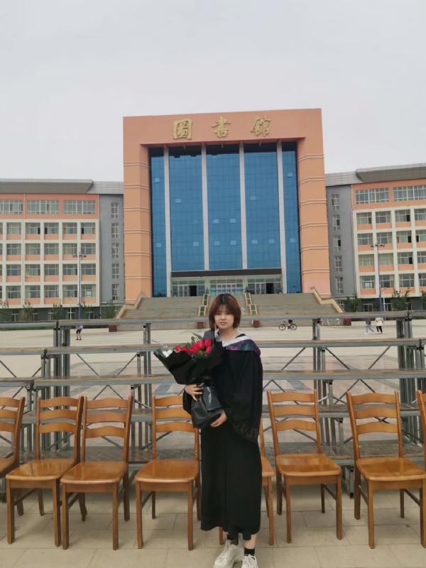 铁锤妹妹的第一张照片--百色相亲服务中心