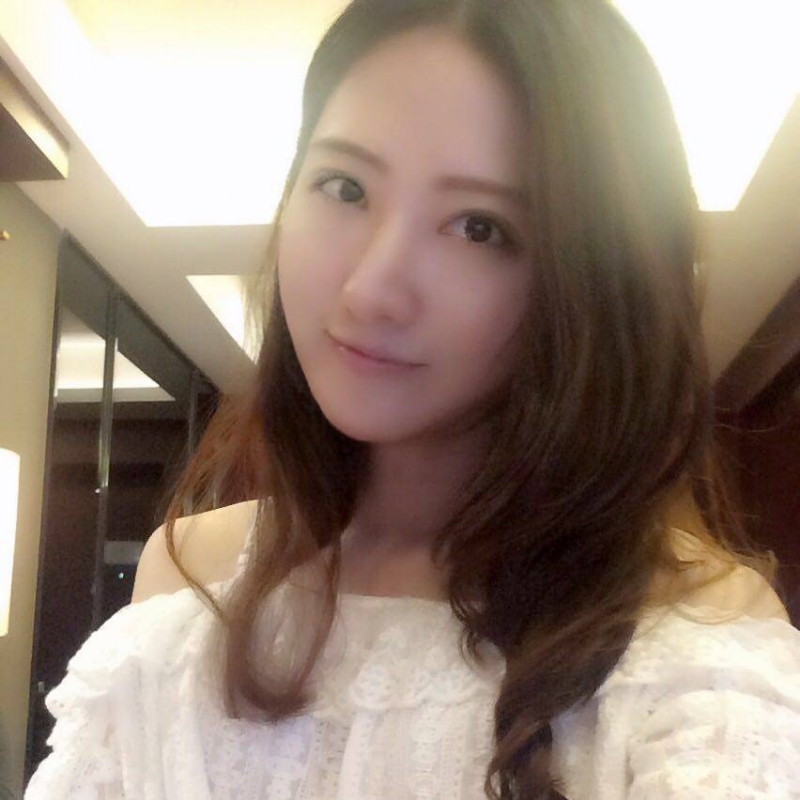 邓思帆的第一张照片--百色相亲服务中心