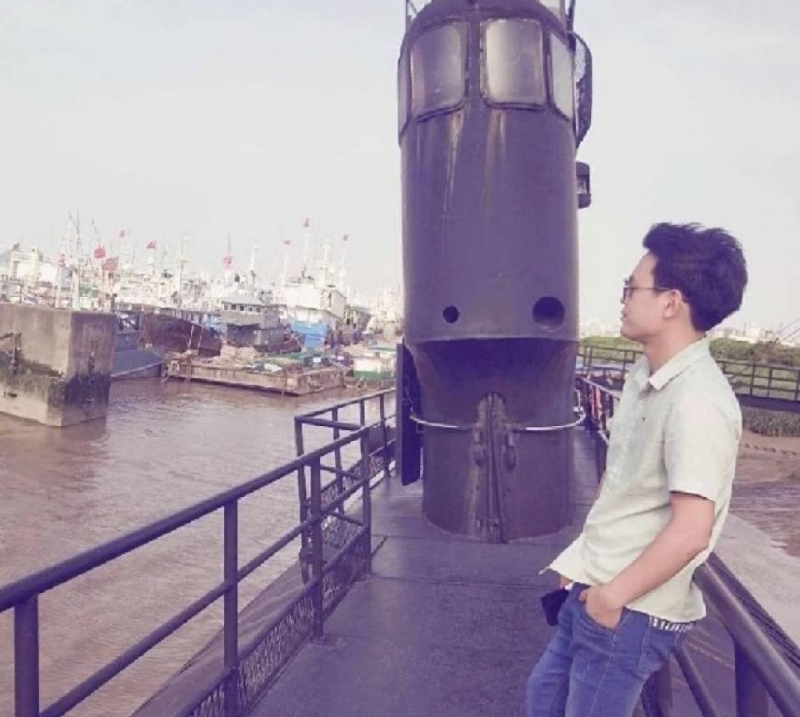 达浪的第一张照片--百色相亲服务中心