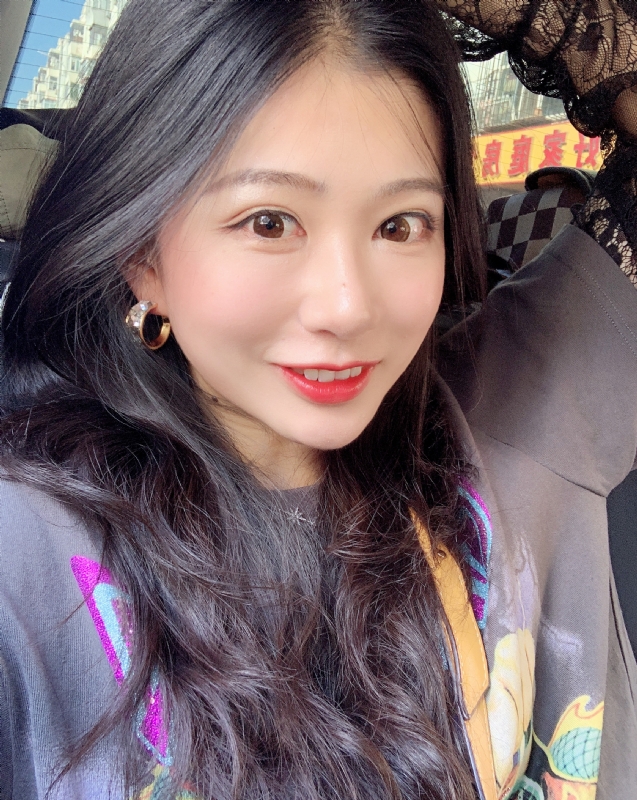 爱你的第二张照片--百色相亲服务中心