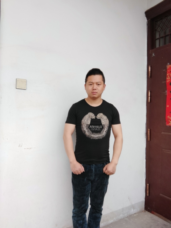 萧萧的第一张照片--百色相亲服务中心