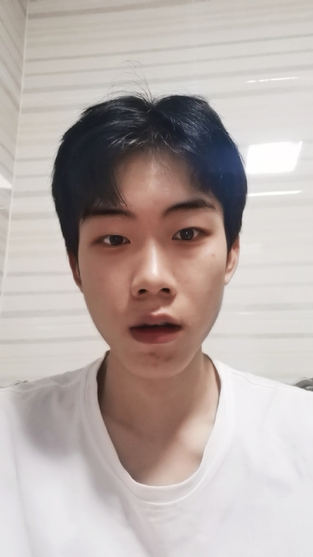 嘿的第一张照片--百色相亲服务中心