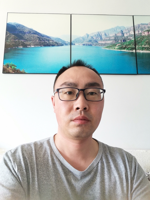 可乐的第一张照片--百色相亲服务中心